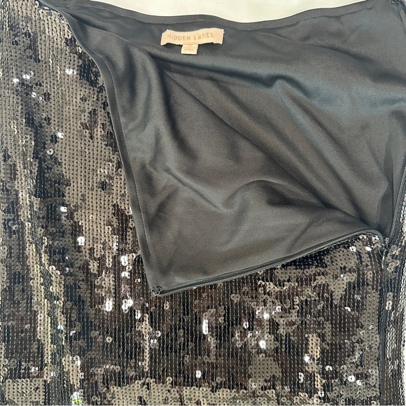 Hidden Label brand sequin pencil skirt small. #56-9 - Picture 5 of 7